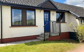 Welcoming House In Portree Isle Of Sky Scotland